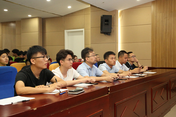 “家校同心，攜手共進(jìn)”2019年上半年階段結(jié)課答辯分享會(huì)圓滿結(jié)束
