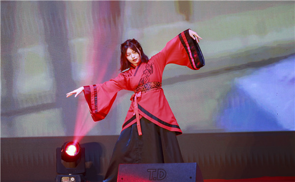 南京新華2019年新生開(kāi)學(xué)典禮暨CEAC獎(jiǎng)學(xué)金頒獎(jiǎng)盛典隆重舉行！