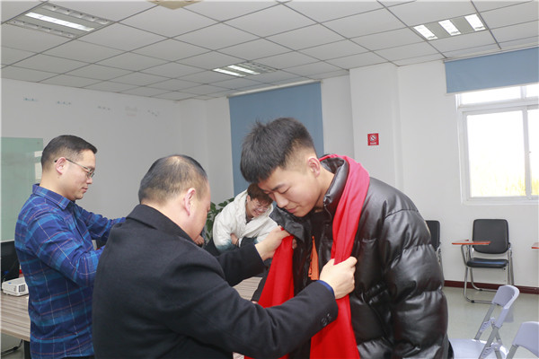 暖心回訪求職企業(yè)，心系學(xué)子服務(wù)終身!