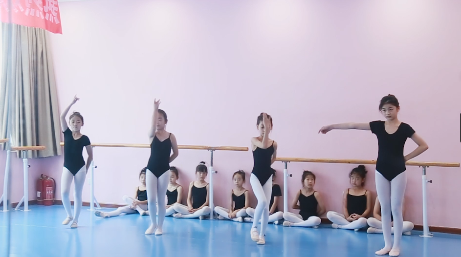 蛻變之旅：越過塵埃，做發(fā)光的自己