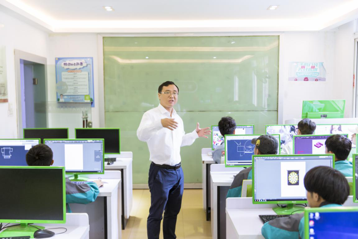 <a href=http://njxh.cn target=_blank class=infotextkey>專業(yè)</a>榜樣 | 砥礪前行 時(shí)代風(fēng)向！