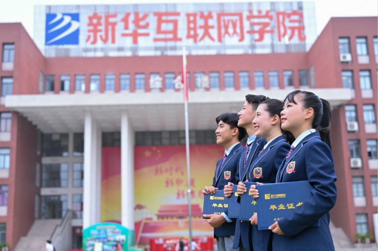 職業(yè)教育托舉新希望，如何選擇一所好學(xué)校？