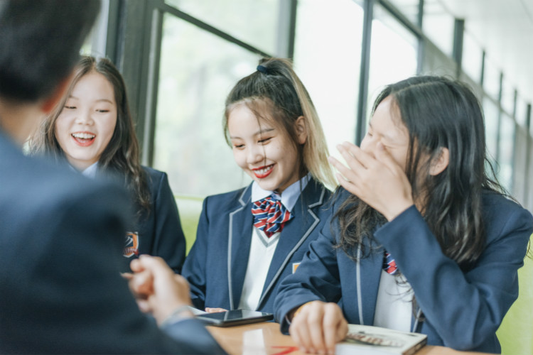 人人出彩 技能強(qiáng)國(guó)，新華邀你體驗(yàn)工匠精神