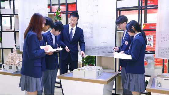 為熱愛而選擇，為選擇而執(zhí)著