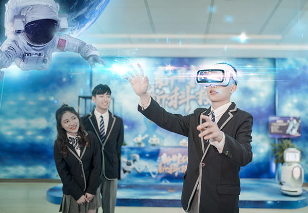 都2022年了，現(xiàn)在入行互聯(lián)網(wǎng)晚不晚？好就業(yè)嗎？