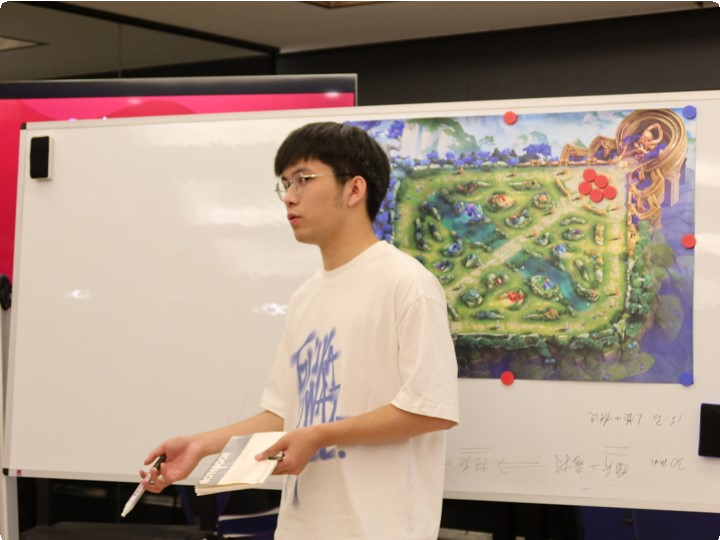 “玩轉熱愛，競無止境”|新華互聯(lián)網(wǎng)科技2022電競青訓營正式開營！