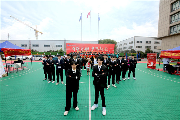 青春飛揚 夢想起航|南京新華2023年春季社團招新大會開始啦！