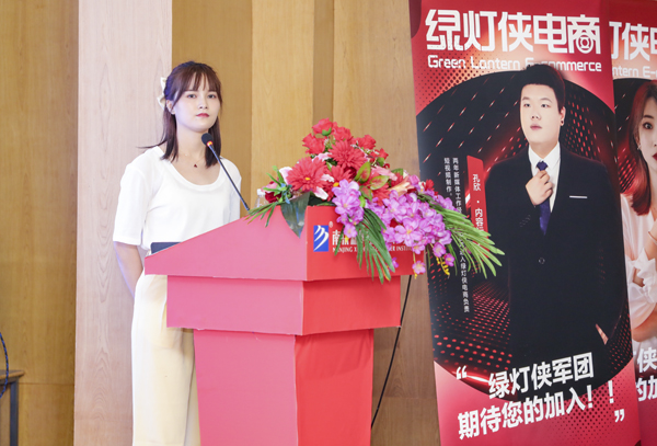 大咖來了！企業(yè)專家進(jìn)校園，助力學(xué)子大發(fā)展！