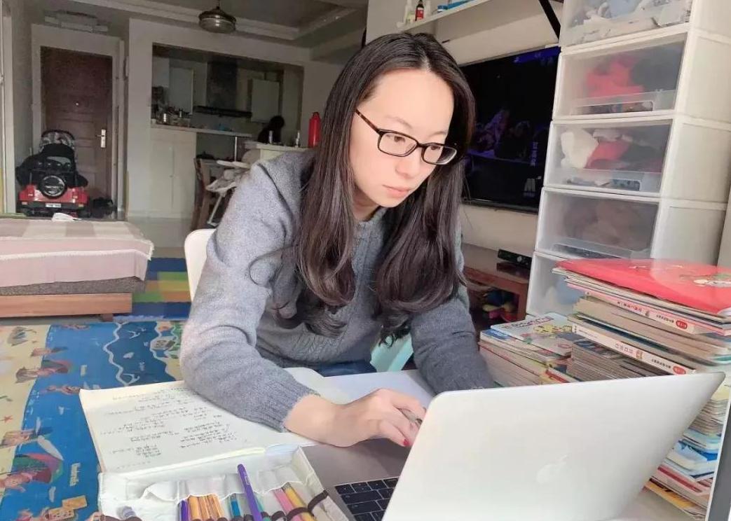 停課不停學(xué)，“云學(xué)習(xí)”開(kāi)啟，看新華老師都在哪里備課